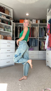 Lindsay Arnold feet photo 2