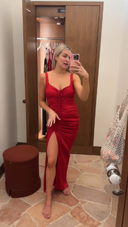 Lindsay Arnold feet photo 5