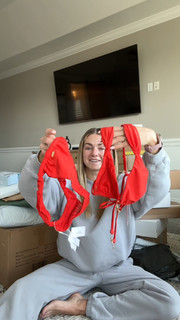 Lindsay Arnold feet photo 14
