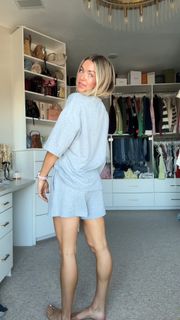 Lindsay Arnold feet photo 5