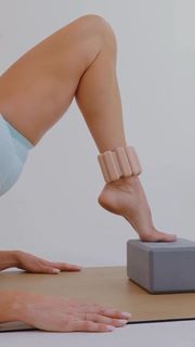 Lindsay Arnold feet photo 14
