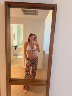 Lindsay Arnold feet photo 5