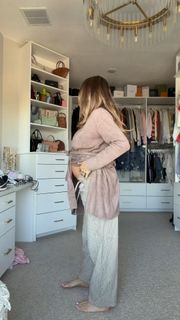 Lindsay Arnold feet photo 9