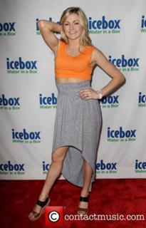 Lindsay Arnold feet photo 9
