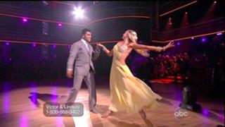 Lindsay Arnold feet photo 3