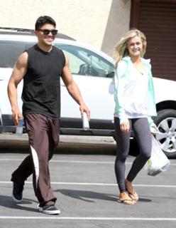 Lindsay Arnold feet photo 12
