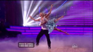 Lindsay Arnold feet photo 3
