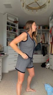Lindsay Arnold feet photo 4