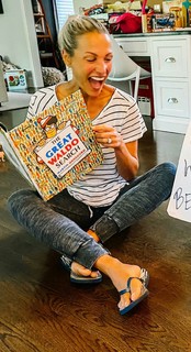 Lindsay Czarniak feet photo thumbnail