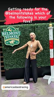 Lindsay Czarniak feet photo thumbnail