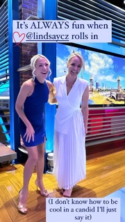 Lindsay Czarniak feet photo thumbnail