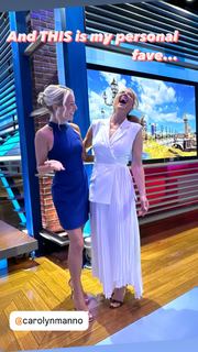 Lindsay Czarniak feet photo thumbnail