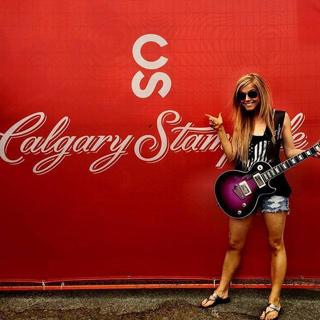 Lindsay Ell feet photo 4
