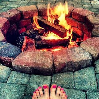 Lindsay Ell feet photo 17