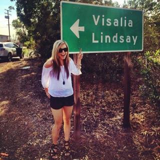 Lindsay Ell feet photo 15