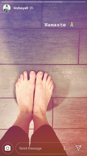 Lindsay Ell feet photo 17