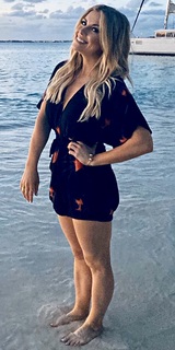 Lindsay Ell feet photo 8