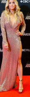 Lindsay Ell feet photo 3
