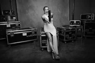 Lindsay Ell feet photo 12