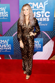 Lindsay Ell feet photo 14