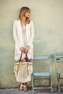 Lindsay Ellingson feet photo thumbnail