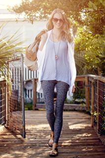 Lindsay Ellingson feet photo thumbnail