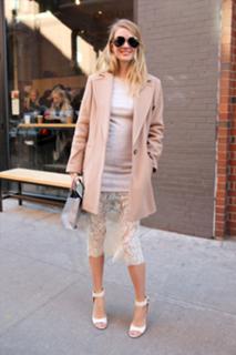 Lindsay Ellingson feet photo thumbnail