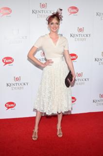 Lindsay Ellingson feet photo thumbnail