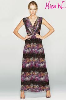 Lindsay Ellingson feet photo thumbnail