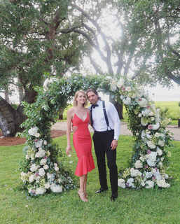 Lindsay Ellingson feet photo thumbnail