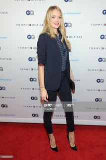 Lindsay Ellingson feet photo thumbnail