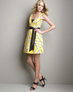 Lindsay Ellingson feet photo thumbnail