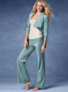 Lindsay Ellingson feet photo thumbnail