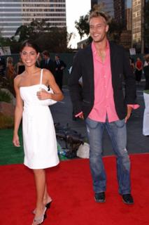 Lindsay Hartley feet photo 8