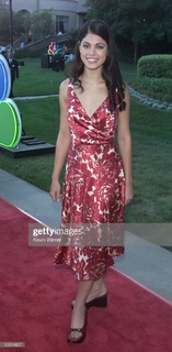 Lindsay Hartley feet photo 15