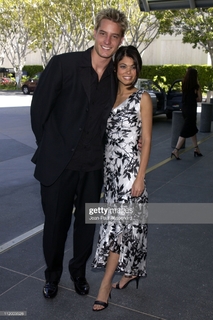 Lindsay Hartley feet photo 12