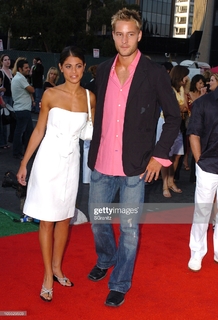 Lindsay Hartley feet photo 20