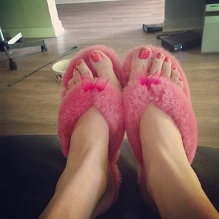 Lindsay Kay Hayward feet photo 18