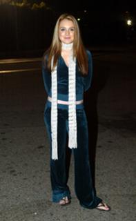Lindsay Lohan feet photo thumbnail