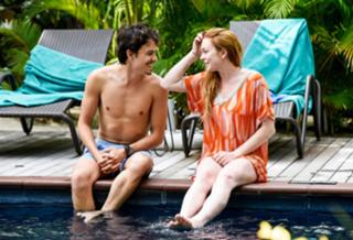 Lindsay Lohan feet photo thumbnail