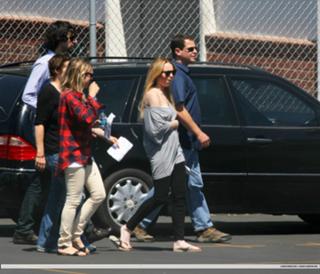 Lindsay Lohan feet photo thumbnail