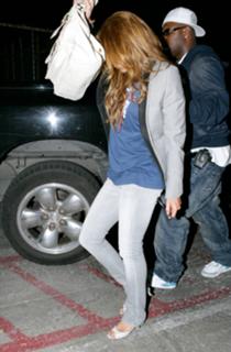 Lindsay Lohan feet photo thumbnail