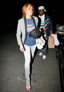 Lindsay Lohan feet photo thumbnail