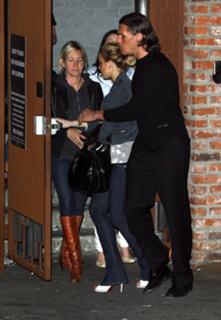 Lindsay Lohan feet photo thumbnail