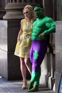 Lindsay Lohan feet photo thumbnail