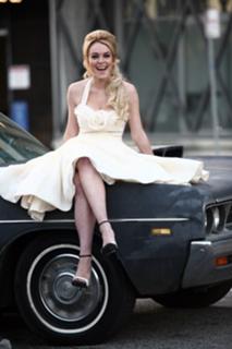Lindsay Lohan feet photo thumbnail