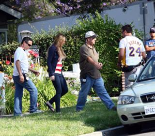 Lindsay Lohan feet photo thumbnail