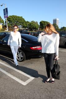 Lindsay Lohan feet photo thumbnail