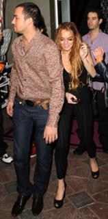 Lindsay Lohan feet photo thumbnail