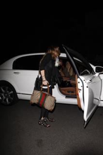 Lindsay Lohan feet photo thumbnail